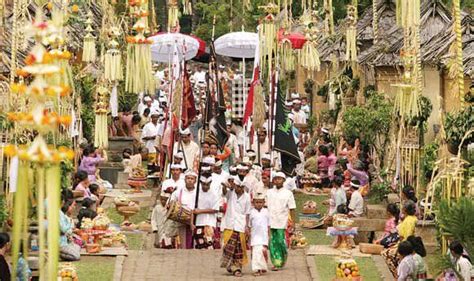 Kuningan Festival: Ein Fest der Tradition und kulturellen Identität auf Bali