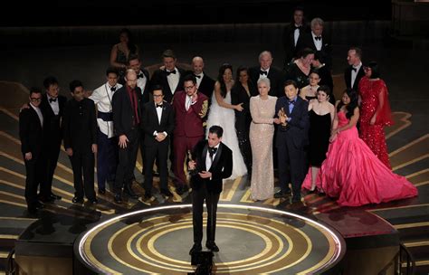 Die Oscars 2023: Triumphaler Moment für indisches Kino und die globale Anerkennung von Naatu Naatu