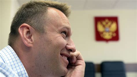 Der Fall Navalny; Ein russischer Whistleblower, der die Welt zum Stillstand brachte